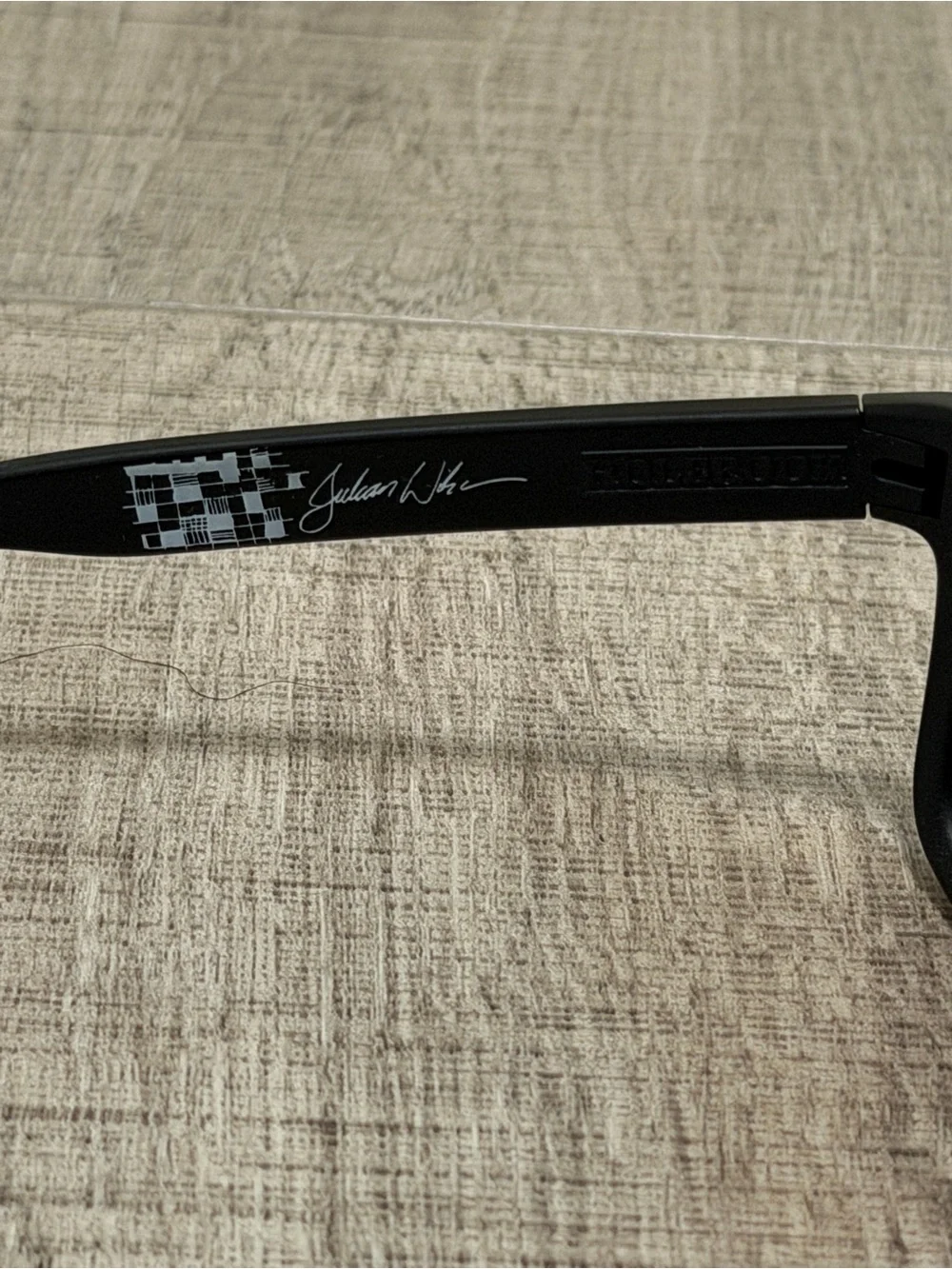 OAKLEY - HolbrookTM Julian Wilson SIGNATURE SERIES